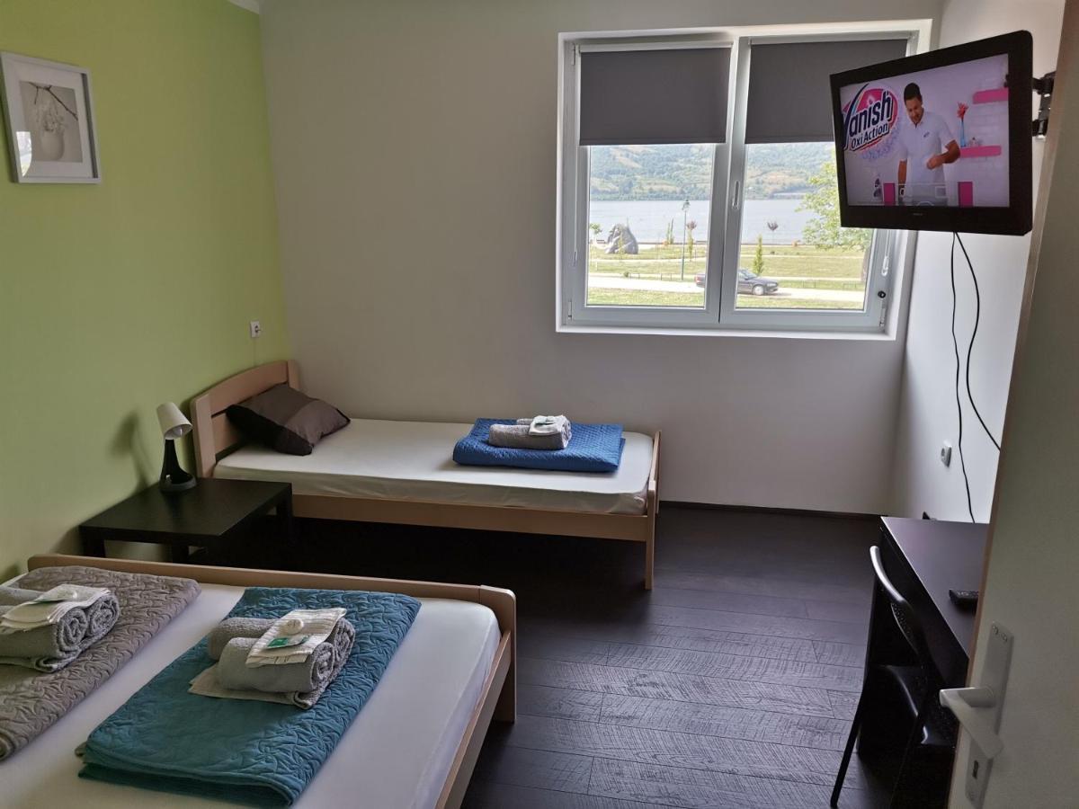 Apartman Terassa Donji Milanovac Exterior photo