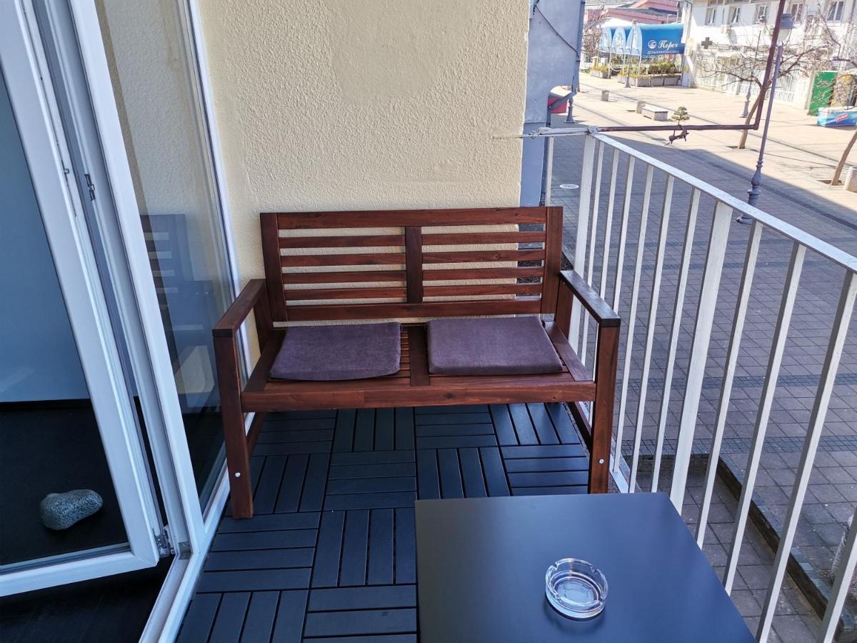 Apartman Terassa Donji Milanovac Exterior photo